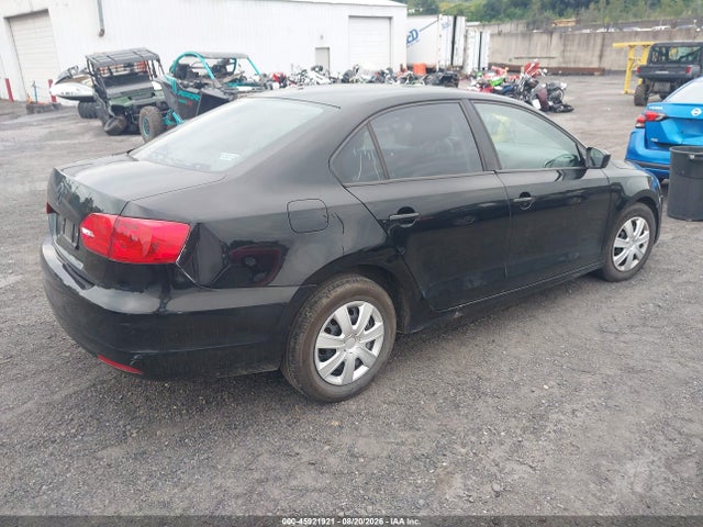 Продажа на аукционе авто 2012 Volkswagen Jetta 2.0l S, vin: 3VW2K7AJ8CM311080, номер лота: 45921921