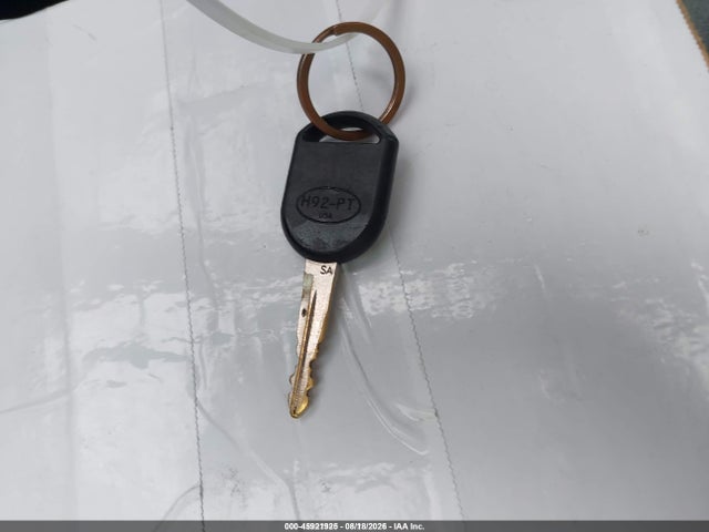2005 Ford Escape Xls მანქანა იყიდება აუქციონზე, vin: 1FMYU02Z35KB15458, აუქციონის ნომერი: 45921925