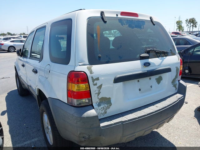 2005 Ford Escape Xls მანქანა იყიდება აუქციონზე, vin: 1FMYU02Z35KB15458, აუქციონის ნომერი: 45921925