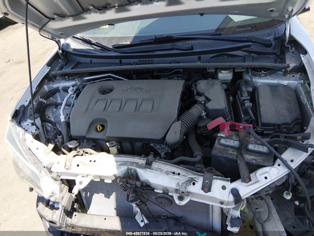 5YFBURHE1JP837753 Toyota COROLLA LE