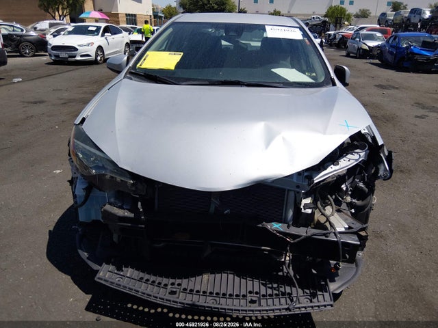 5YFBURHE1JP837753 Toyota COROLLA LE
