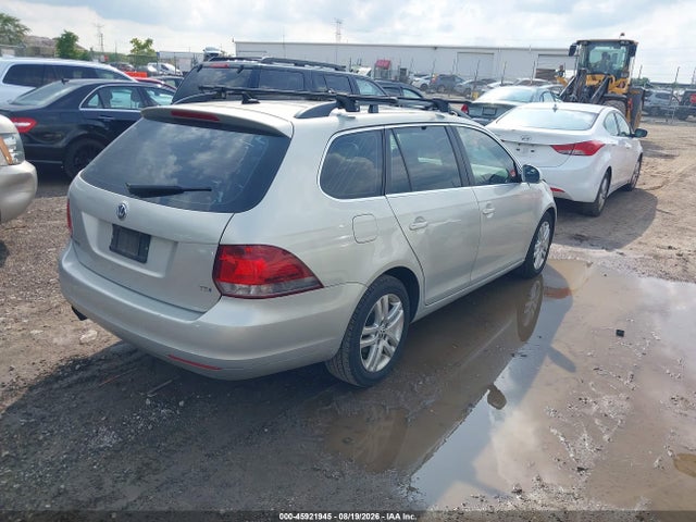 Продаж на аукціоні авто 2011 Volkswagen Jetta Sportwagen 2.0l Tdi, vin: 3VWPL7AJ4BM645804, номер лоту: 45921945