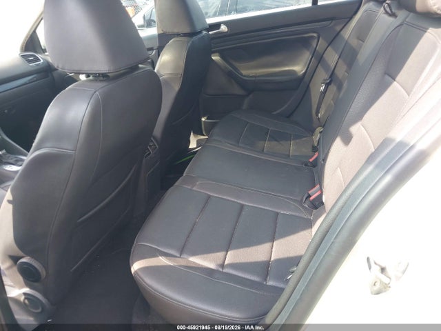 Продаж на аукціоні авто 2011 Volkswagen Jetta Sportwagen 2.0l Tdi, vin: 3VWPL7AJ4BM645804, номер лоту: 45921945