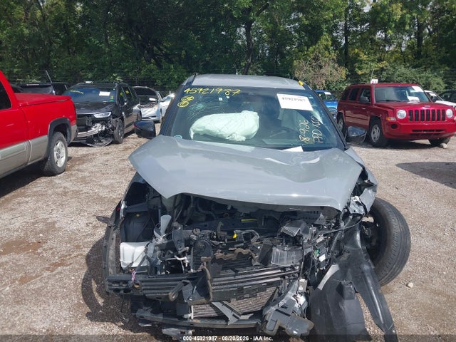 Продажа на аукционе авто 2023 Nissan Kicks Sr Xtronic Cvt, vin: 3N1CP5DV3PL486850, номер лота: 45921987