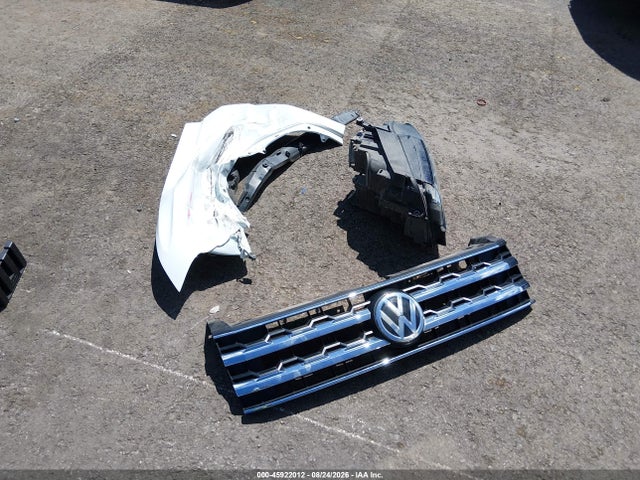 2019 Volkswagen Atlas 3.6l V6 Se მანქანა იყიდება აუქციონზე, vin: 1V2LR2CA3KC602944, აუქციონის ნომერი: 45922012