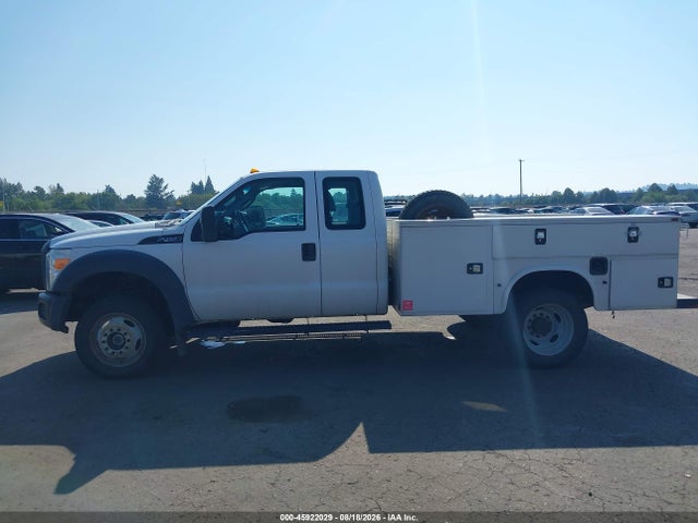 Ford F-450 Chassis Xl 2016 1FD9X4HY5GEB00656 Image 14