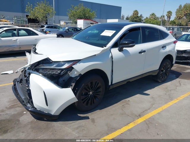 Toyota Venza Nightshade Edition 2024 JTEAAAAH4RJ163622 Image 2