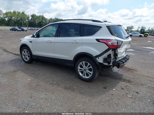 Продаж на аукціоні авто 2017 Ford Escape Se, vin: 1FMCU0GD8HUB65675, номер лоту: 45922032