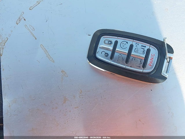 Продаж на аукціоні авто 2018 Chrysler Pacifica Touring L, vin: 2C4RC1BG9JR322948, номер лоту: 45922040