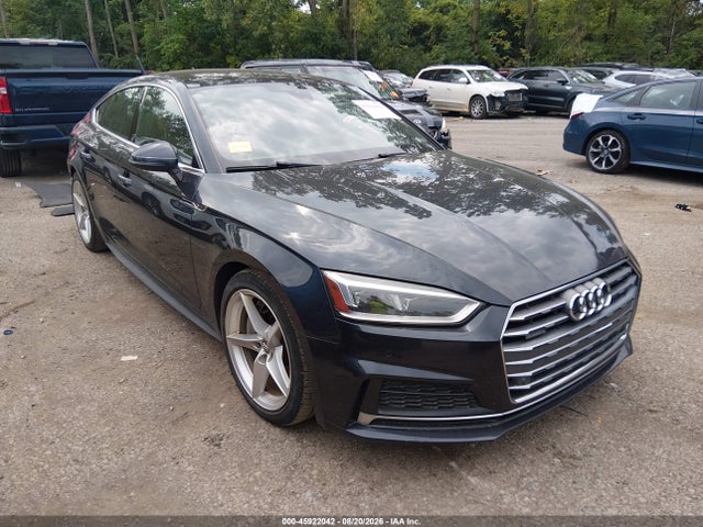 45922042 :رقم المزاد ، WAUENCF5XJA024939 vin ، 2018 Audi A5 2.0t Premium مزاد بيع