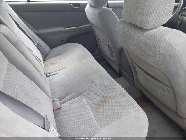 2004 Toyota Camry Le მანქანა იყიდება აუქციონზე, vin: 4T1BE32K54U834009, აუქციონის ნომერი: 45922065