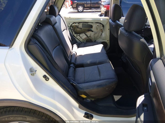Auction sale of the 2015 Subaru Outback 2.5i Limited, vin: 4S4BSBNC6F3331881, lot number: 45922082