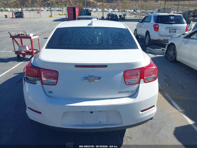 Chevrolet MALIBU 1LT 2015 1G11C5SL8FF221456 Image 16