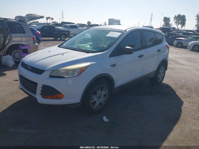 Ford ESCAPE S 2015 1FMCU0F78FUA79162 Image 2