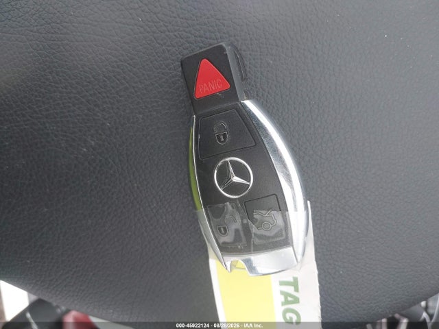 Продаж на аукціоні авто 2018 Mercedes-benz C 300 4matic, vin: 55SWF4KB1JU249794, номер лоту: 45922124