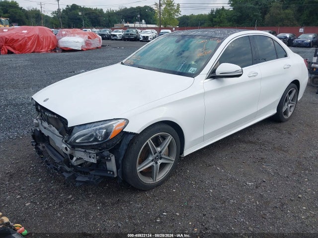 Продаж на аукціоні авто 2018 Mercedes-benz C 300 4matic, vin: 55SWF4KB1JU249794, номер лоту: 45922124