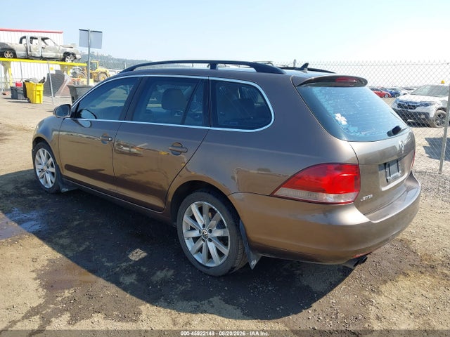 2013 Volkswagen Jetta Sportwagen 2.0l Tdi მანქანა იყიდება აუქციონზე, vin: 3VWPL7AJ6DM620132, აუქციონის ნომერი: 45922148