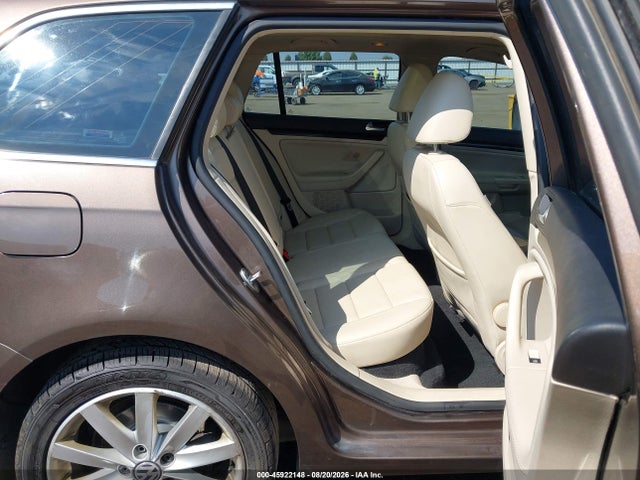2013 Volkswagen Jetta Sportwagen 2.0l Tdi მანქანა იყიდება აუქციონზე, vin: 3VWPL7AJ6DM620132, აუქციონის ნომერი: 45922148