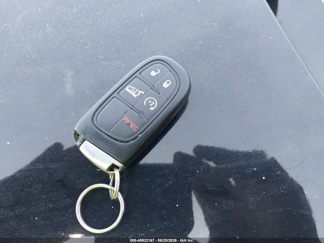 Продажа на аукционе авто 2019 Jeep Cherokee Limited 4x4, vin: 1C4PJMDX3KD369733, номер лота: 45922167