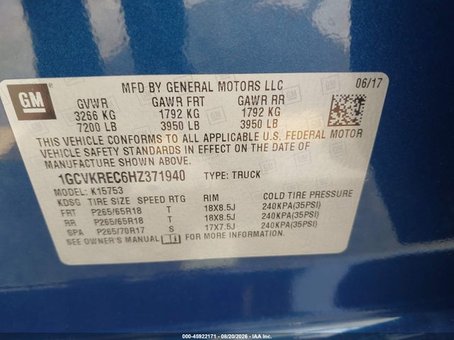 1GCVKREC6HZ371940 Chevrolet Silverado 1500 2lt