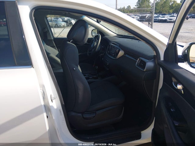 45922174 :رقم المزاد ، 5XYPG4A31GG020692 vin ، 2016 Kia Sorento 2.4l Lx مزاد بيع