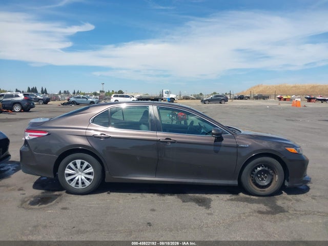 4T1B31HK5JU001503 Toyota Camry Hybrid Le