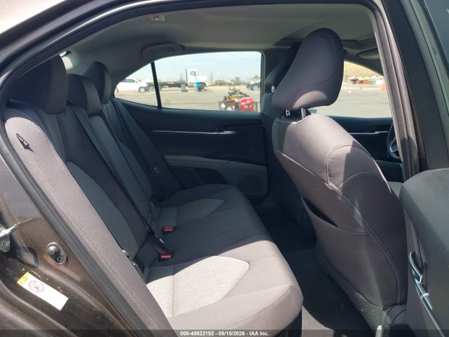 4T1B31HK5JU001503 Toyota Camry Hybrid Le