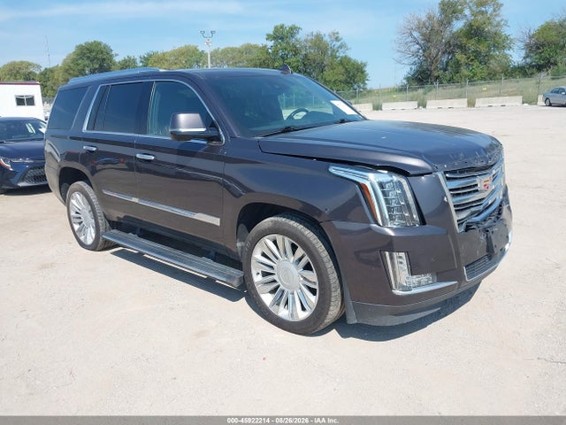 Продаж на аукціоні авто 2016 Cadillac Escalade Platinum, vin: 1GYS4DKJ4GR369079, номер лоту: 45922214