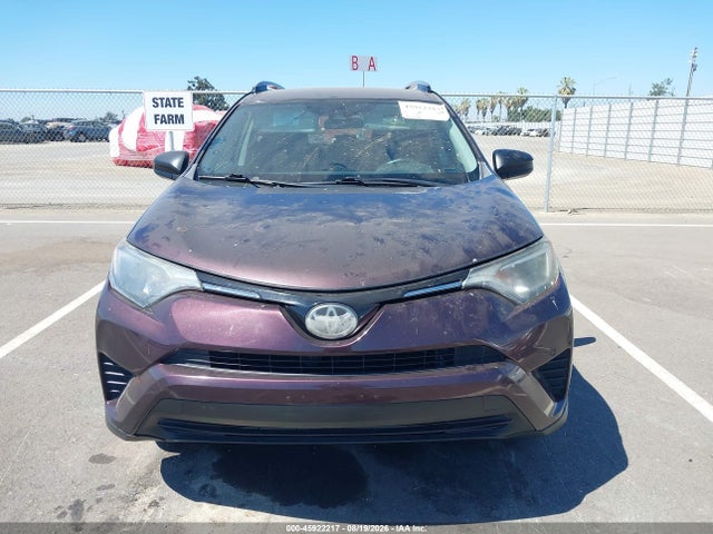 Toyota RAV4 LE 2018 2T3BFREV8JW761324 Image 12