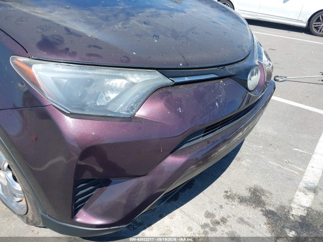 Toyota RAV4 LE 2018 2T3BFREV8JW761324 Image 6