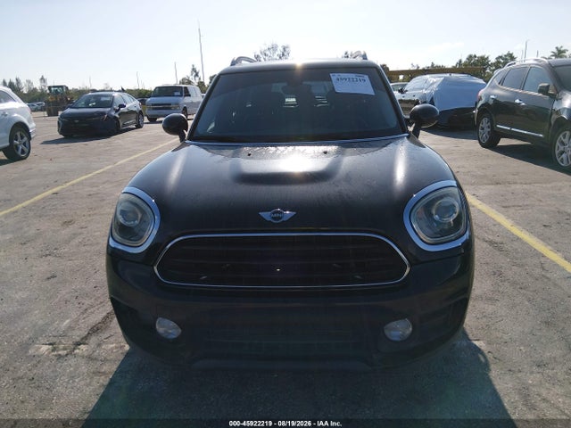 Продаж на аукціоні авто 2018 Mini Countryman Cooper, vin: WMZYS7C36J3E07755, номер лоту: 45922219