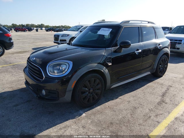 Продаж на аукціоні авто 2018 Mini Countryman Cooper, vin: WMZYS7C36J3E07755, номер лоту: 45922219
