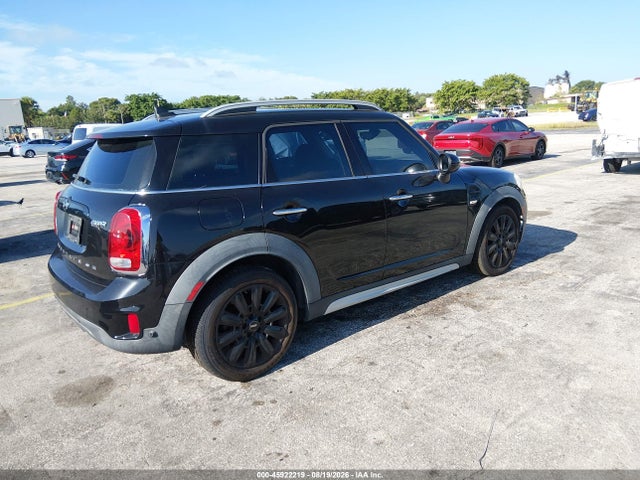 Продаж на аукціоні авто 2018 Mini Countryman Cooper, vin: WMZYS7C36J3E07755, номер лоту: 45922219