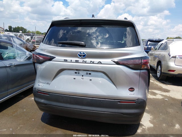 2025 Toyota Sienna Xle მანქანა იყიდება აუქციონზე, vin: 5TDJRKEC7SS225413, აუქციონის ნომერი: 45922223