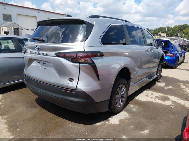 2025 Toyota Sienna Xle მანქანა იყიდება აუქციონზე, vin: 5TDJRKEC7SS225413, აუქციონის ნომერი: 45922223