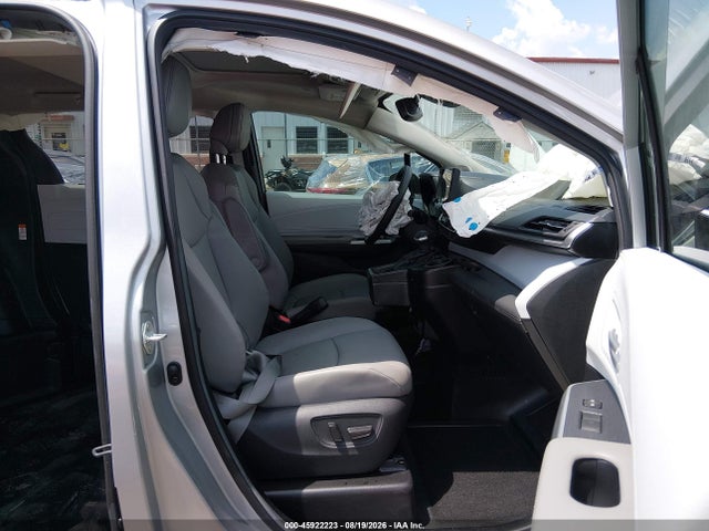 2025 Toyota Sienna Xle მანქანა იყიდება აუქციონზე, vin: 5TDJRKEC7SS225413, აუქციონის ნომერი: 45922223