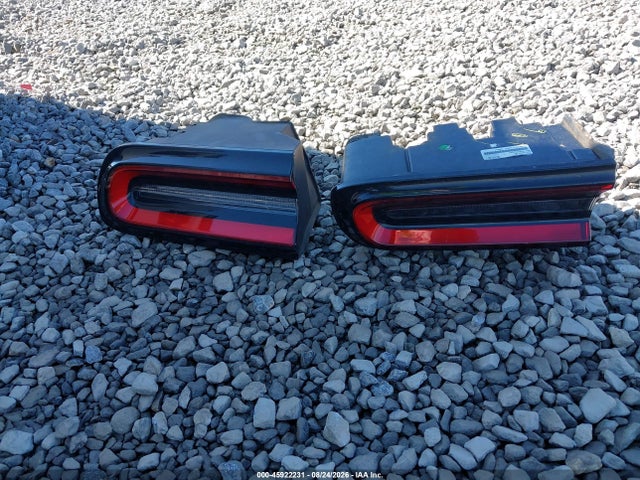 Dodge Challenger R/t Scat Pack 2016 2C3CDZFJ6GH359000 Image 18