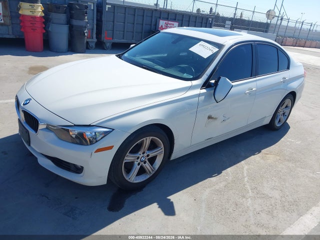 Продажа на аукционе авто 2013 Bmw 328i, vin: WBA3C1C51DF441136, номер лота: 45922244