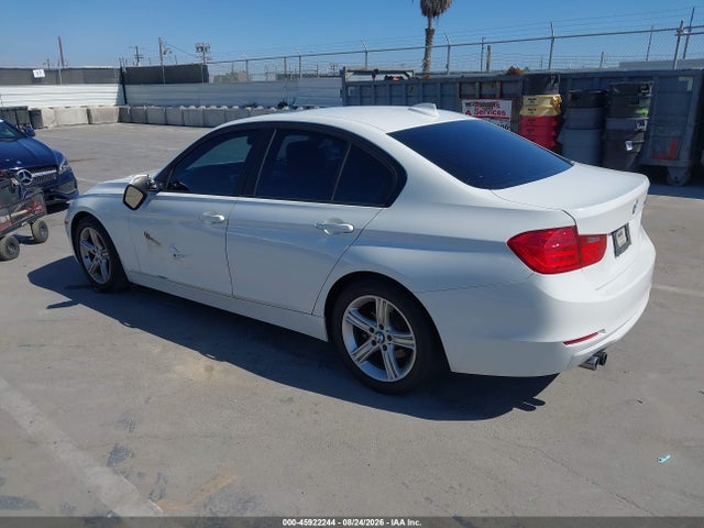 Продажа на аукционе авто 2013 Bmw 328i, vin: WBA3C1C51DF441136, номер лота: 45922244