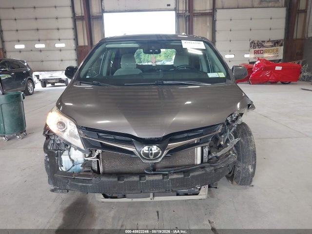2020 Toyota Sienna Le მანქანა იყიდება აუქციონზე, vin: 5TDKZ3DC2LS046063, აუქციონის ნომერი: 45922246