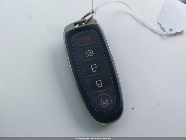 Продажа на аукционе авто 2017 Ford Escape Titanium, vin: 1FMCU0J95HUF04946, номер лота: 45922250