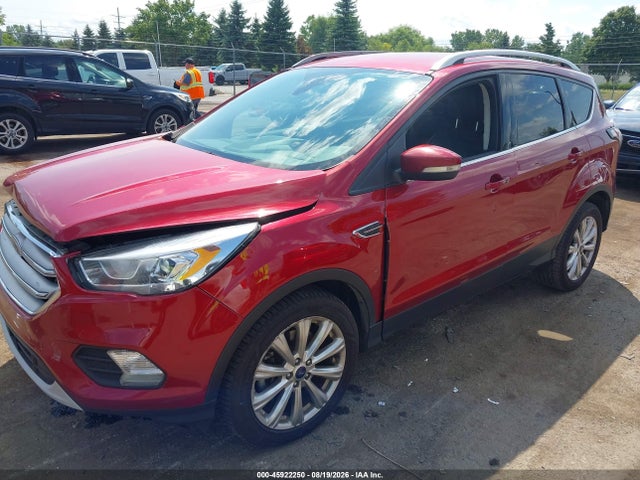 Продажа на аукционе авто 2017 Ford Escape Titanium, vin: 1FMCU0J95HUF04946, номер лота: 45922250