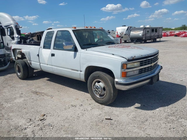 Продажа на аукционе авто 1992 Chevrolet Gmt-400 C3500, vin: 2GCHC39N2N1215238, номер лота: 45922308