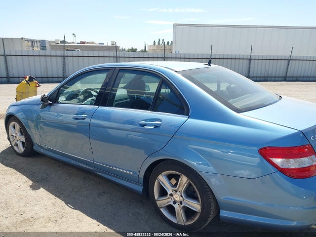 45922332 :رقم المزاد ، WDDGF5EB6AR101292 vin ، 2010 Mercedes-benz C 300 Luxury/sport مزاد بيع