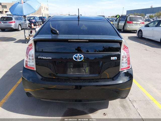 Toyota Prius Two 2015 JTDKN3DU9F0455320 Image 16