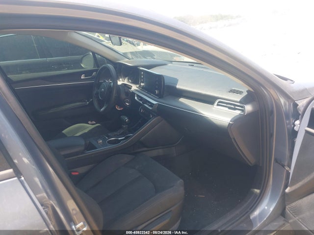 2021 Kia K5 Lx მანქანა იყიდება აუქციონზე, vin: 5XXG24J25MG001942, აუქციონის ნომერი: 45922342