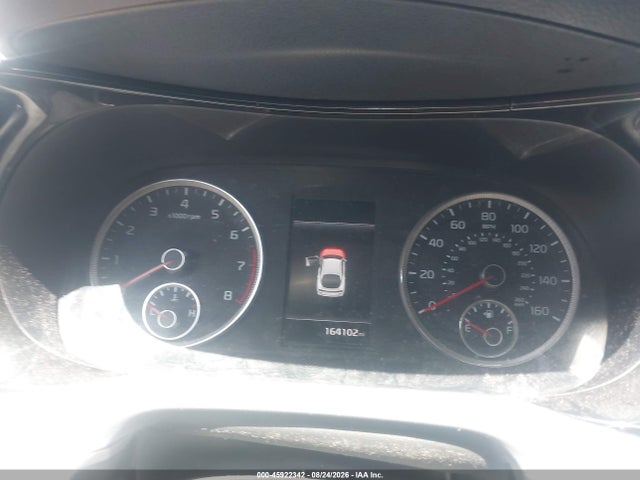 2021 Kia K5 Lx მანქანა იყიდება აუქციონზე, vin: 5XXG24J25MG001942, აუქციონის ნომერი: 45922342
