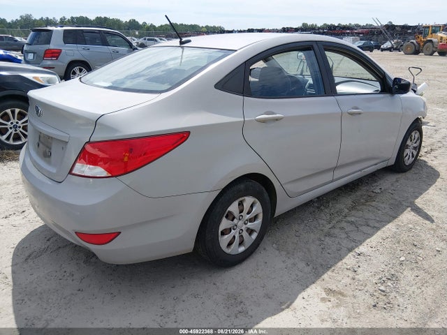 Hyundai ACCENT SE 2016 KMHCT4AE6GU137223 Image 4