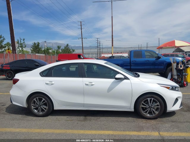 KIA Forte Lxs 2023 3KPF24AD8PE526844 Image 14