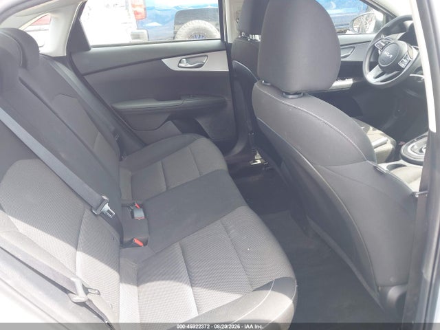 KIA Forte Lxs 2023 3KPF24AD8PE526844 Image 8